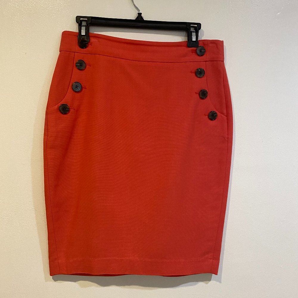 LOFT coral skirt with side buttons & pockets, Size 6
